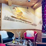 Hotel Hameau Des Prodains - 3*