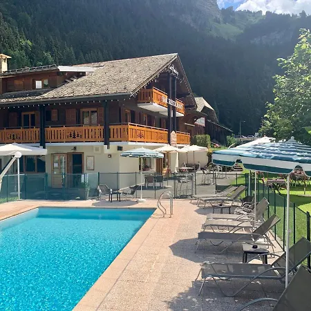 Les Prodains Hotel