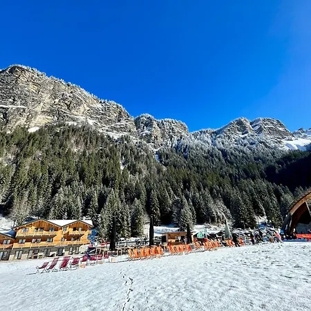 Hameau Des Prodains - 3*