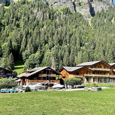 Hameau Des Prodains - Hotell 3*