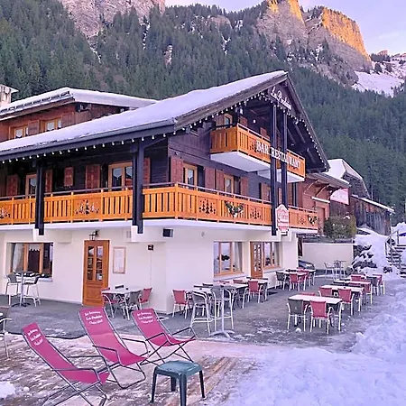 Hameau Des Prodains - 3*