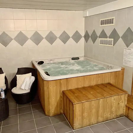 Hameau Des Prodains - 3*